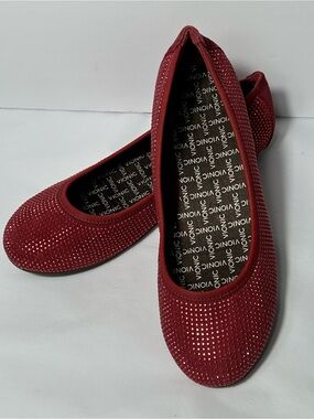 Vionic Shoes Womens 8 Willow Ballet Flats Red Sparkle‎ Beaded Slip On Round Toe